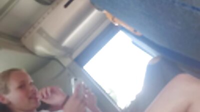 Хөөрхөн brunette drides нь дик нь түүний амраг