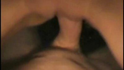 Curvy өсвөр охин Ники галзуугийн нь түүний сайхан халзан пизда